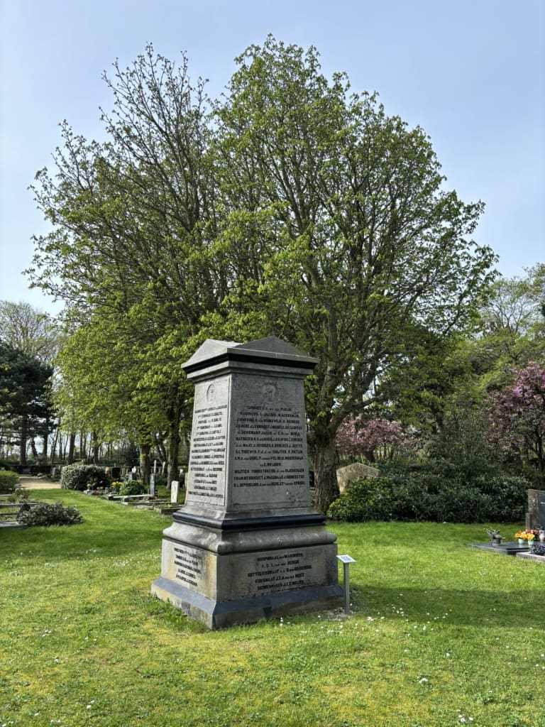 Marinemonument van de Adder